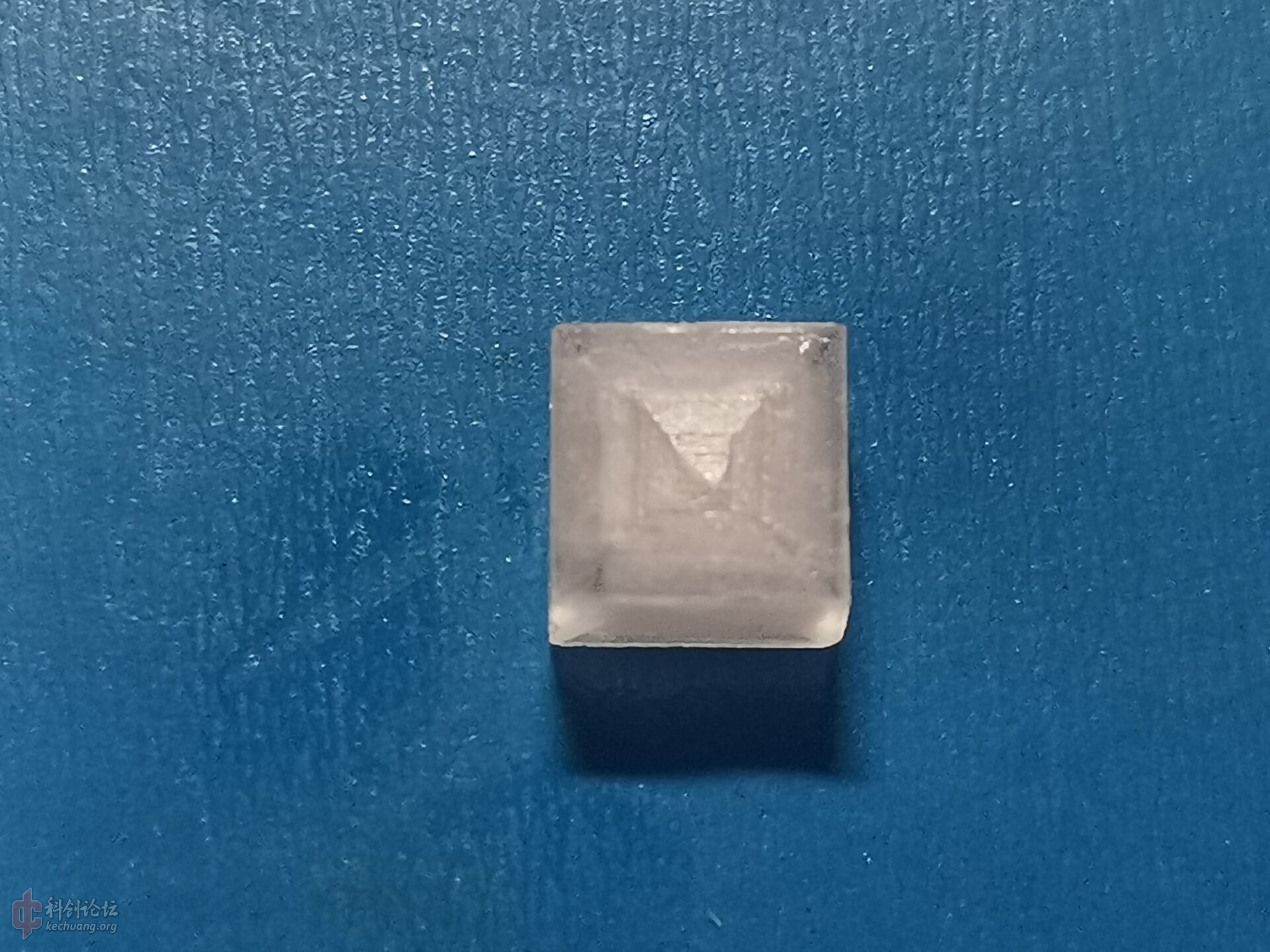 参赛氯化钠单晶潮涌之心