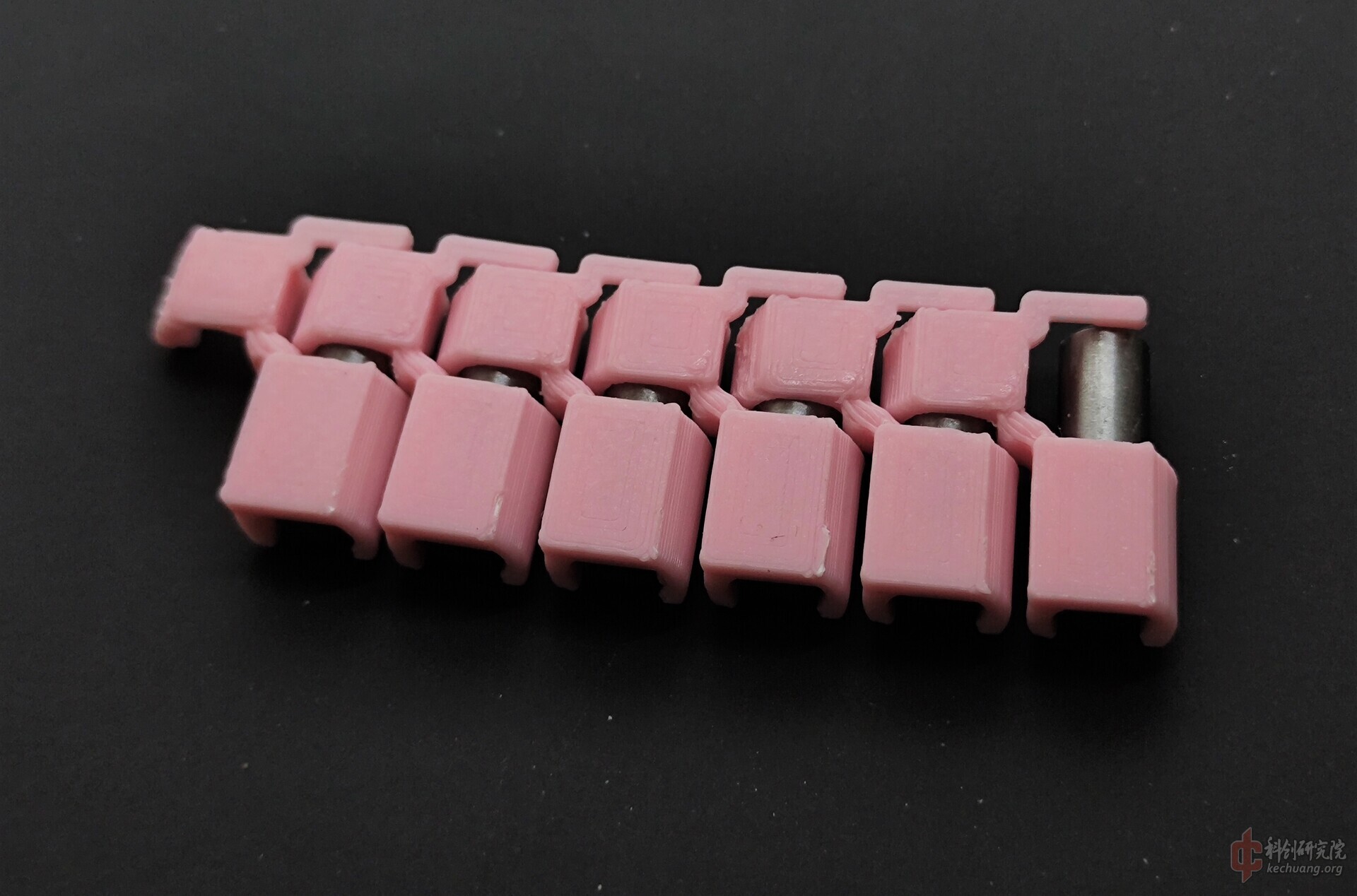 出售可散式弹链演示模型